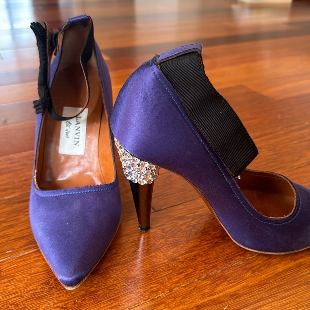 Beautiful LANVIN crystal and satin evening heels SZ 38